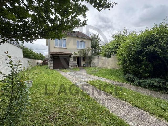 Maison 5 pièces avec sous sol total