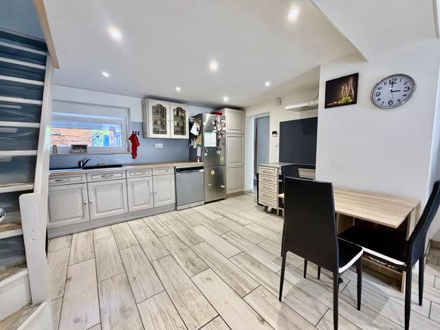 Maison 5 pièces Azerailles 114.07m² 875€ à louer l'Adresse