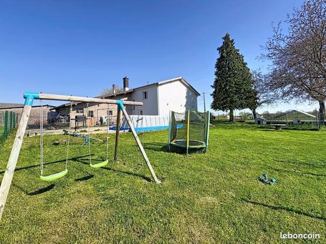 Maison 5 pièces garage jardin 1000m2