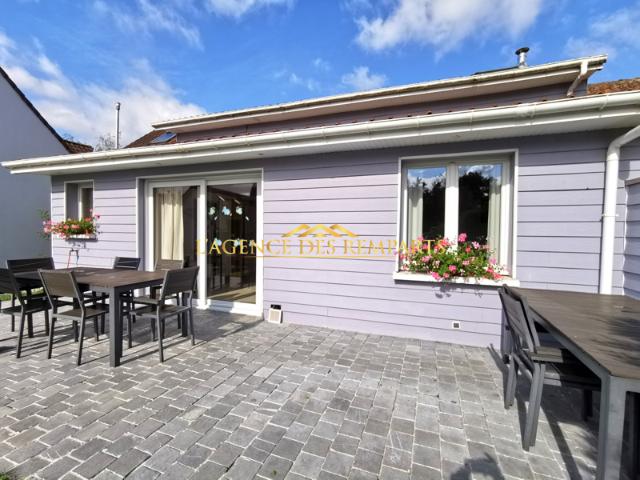 Maison 5 pièces de 100 m2 avec vie de plain pied