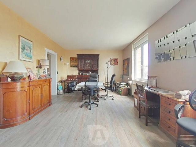 Maison 5 pièces de 119 m² au sol à VALMONT