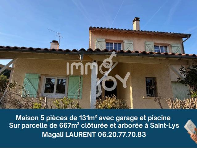 Maison 5 pièces de 131m2 avec garage et piscine sur parcelle de 667m2