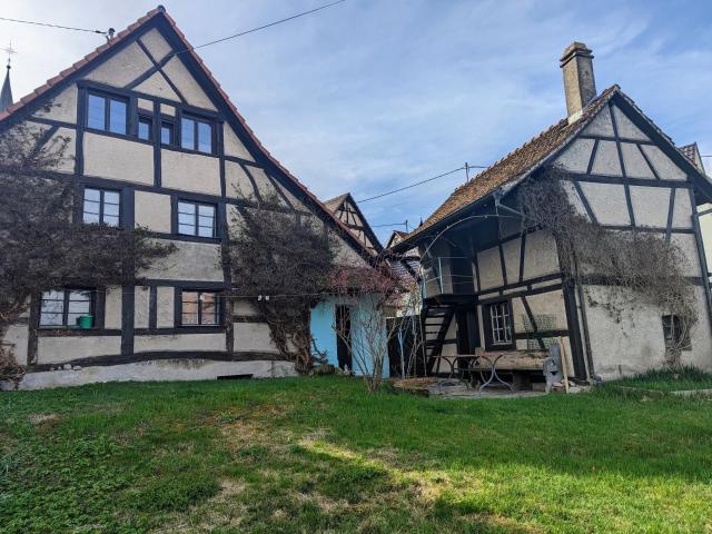 Maison 5 pièces de 145 m2 avec dépendance