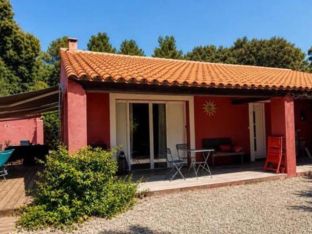 Maison 5 pièces de 168 m² au Thoronet