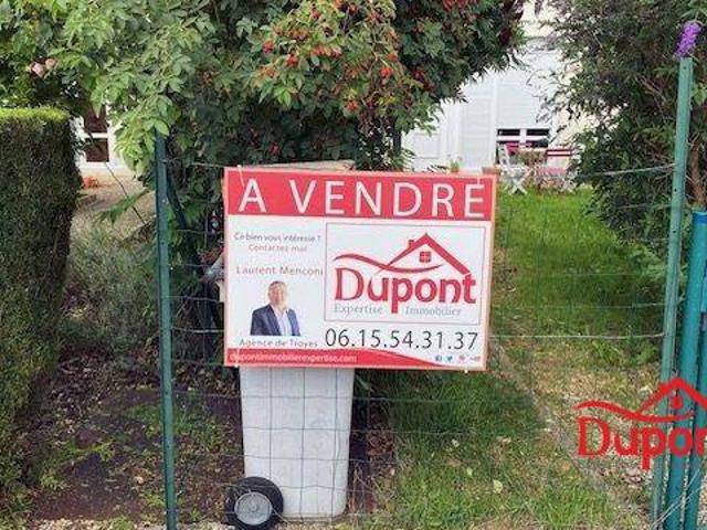 Maison 5 piéces de 78 m2, 3 chambres a Brienne le chateau