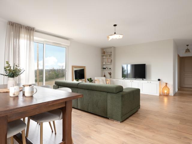 Maison 5 pièces de plain pied 108 m2 Calme de la campagne et vue dégagée CADALEN
