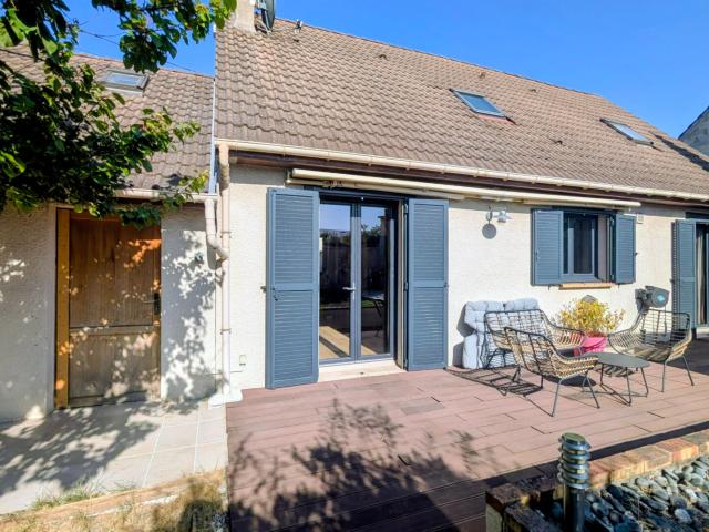 Maison 5 pièces Noisy le Grand 105.10m² 2300€ à louer