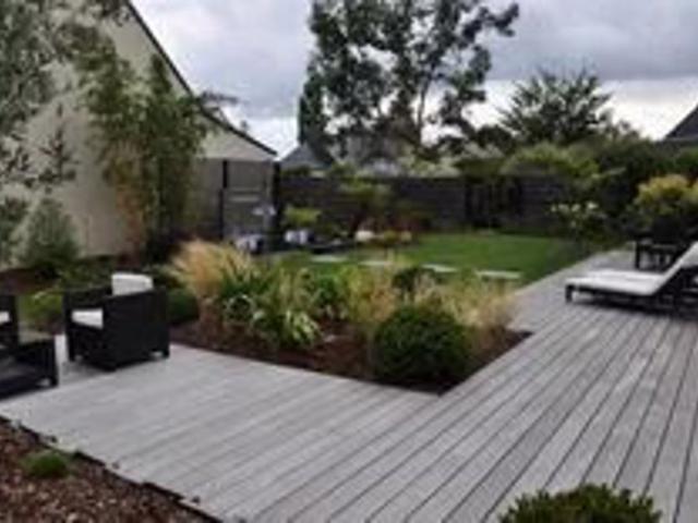 MAISON 5 PIECES TRAVERSANTE TERRASSE JARDIN PARKING