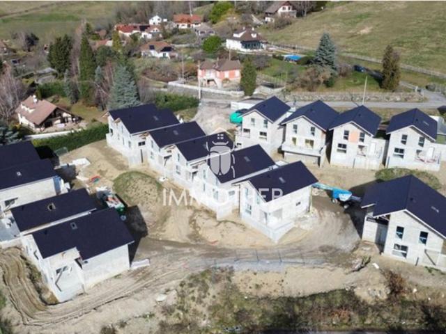 MAISON 5P + C