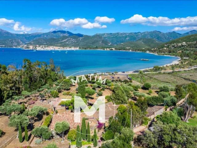 Maison 600 m2 Saint Florent