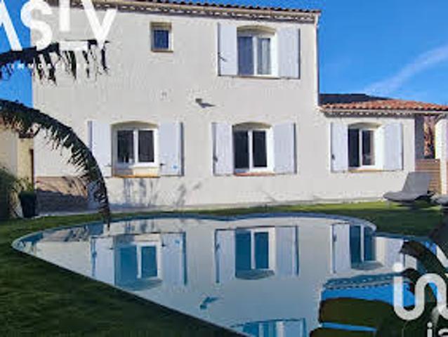 Maison avec Piscine et Terrasse