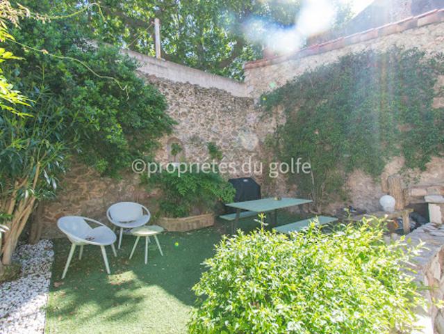 Maison avec jardin et terrasse