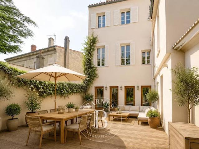 Maison avec jardin