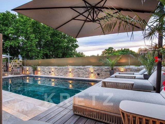 Maison 630 m2 Paradou