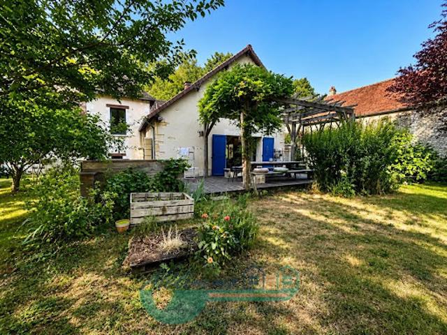 Maison avec jardin et terrasse