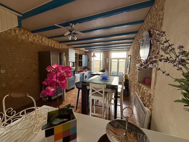 MAISON 63 M2, 1 CHAMBRE, CENTRE BOURG