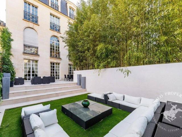Maison 645 m2 Neuilly sur Seine