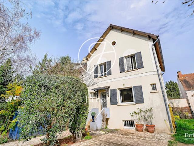 Maison avec jardin