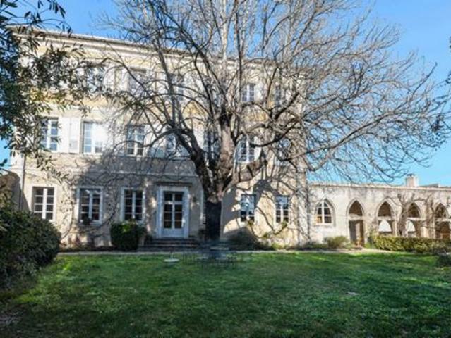 Maison 667 m2 UZES