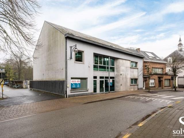 Maison 689 m² à vendre à Maldegem