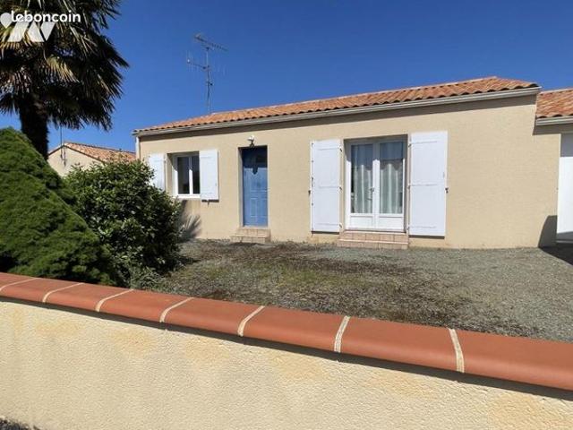 Maison 69 m² BOURNEZEAU