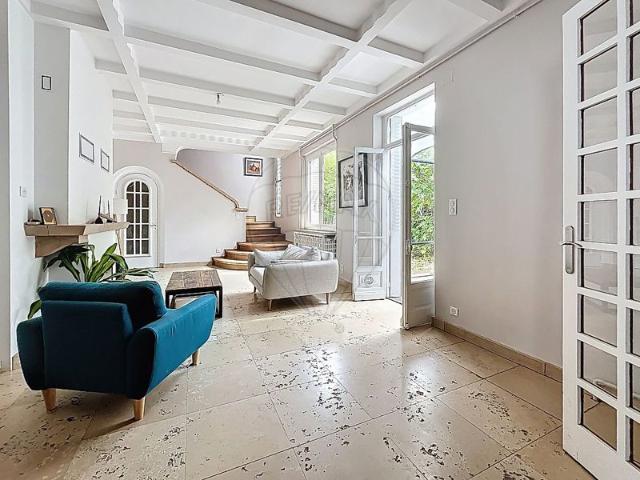 Maison 6 chambre s à vendre