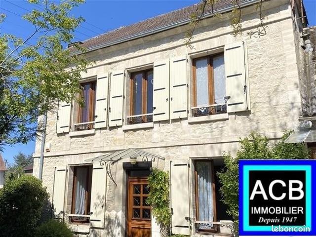 Maison 6 pièces 121 m²
