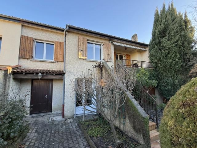 Maison 6 pièce de 112m² à Espeluche