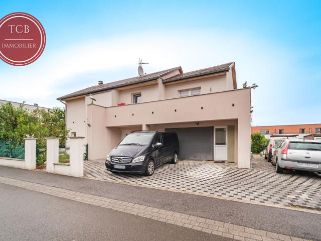 Maison 6 pièce s 196 m2 Thann