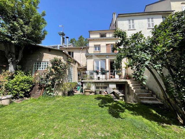 Maison 6 pièce s 104 m2