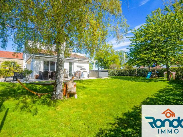 MAISON 6 PIECES/4 CHAMBRES/170 M2 SUR TERRAIN DE 1000 M2 ENV