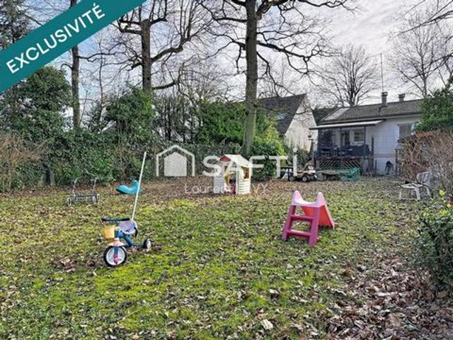 A RENOVER OU A DEMOLIR SUR TERRAIN CONSTRUCTIBLE