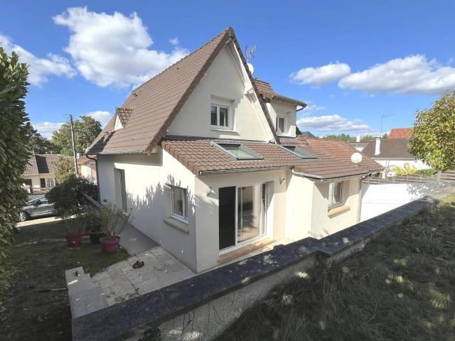 Maison 6 pièces 3 chambres sans travaux