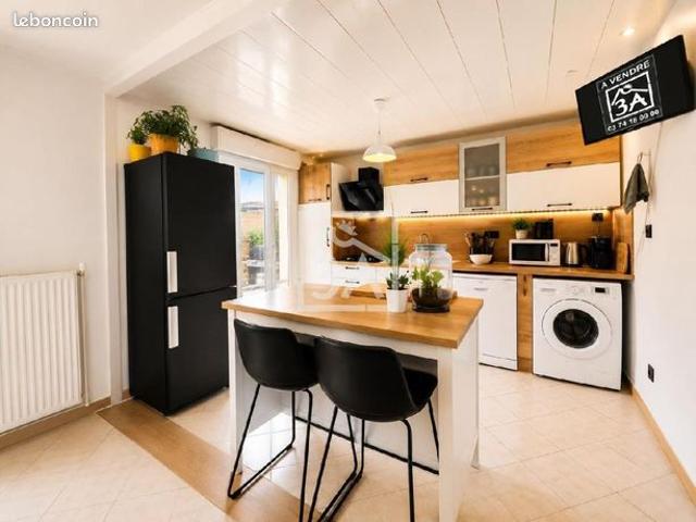 Maison 6 pièces 104 m²