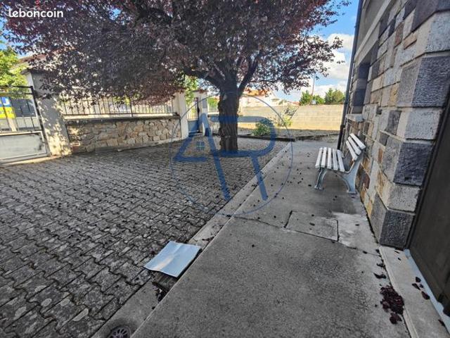 Maison 6 pièces 104 m²