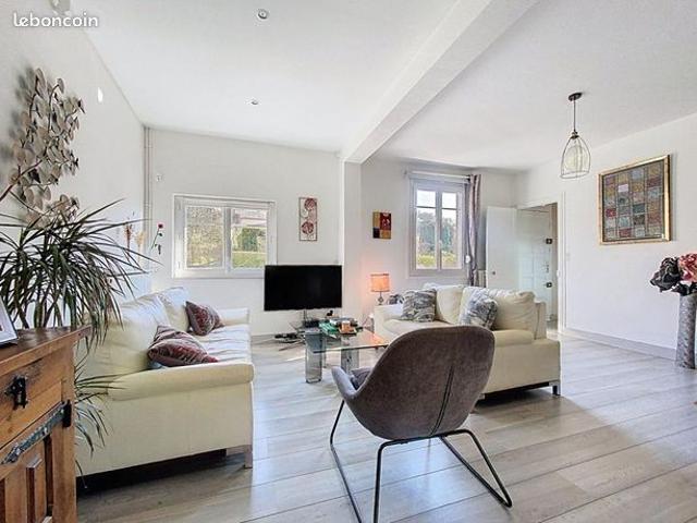 Maison 6 pièces 104 m²