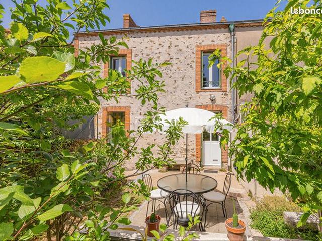 Maison 6 pièces 104 m²