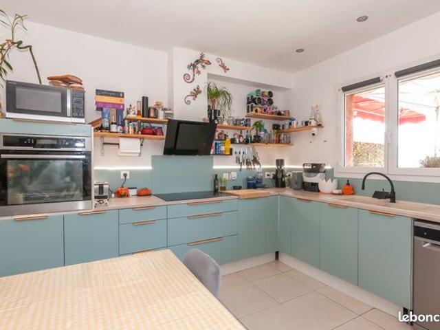 Maison 6 pièces 104 m²