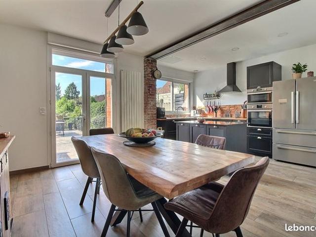 Maison 6 pièces 104 m²