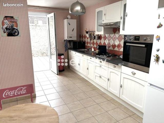 Maison 6 pièces 104 m²
