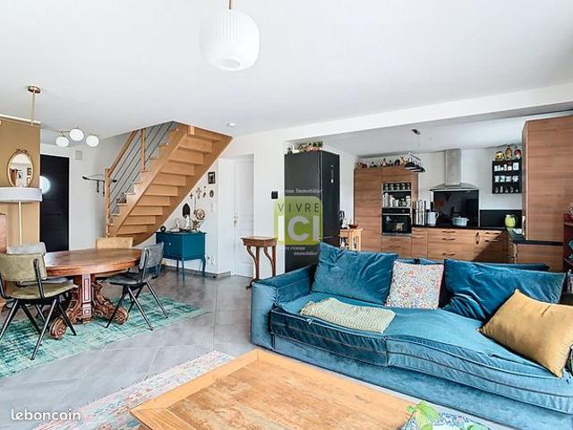 Maison 6 pièces 104 m²