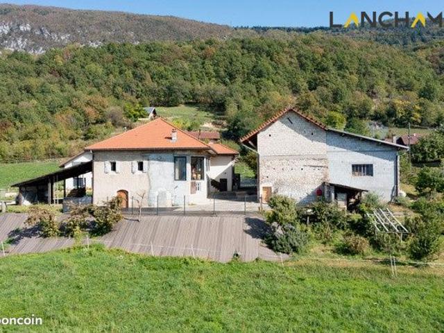 Maison 6 pièces 104 m²