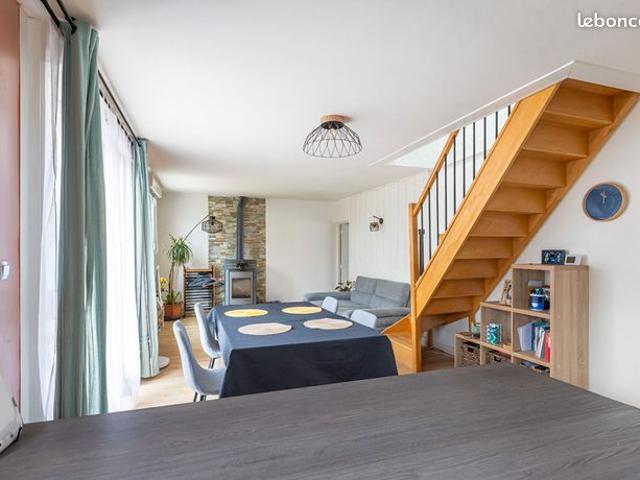 Maison 6 pièces 104 m²