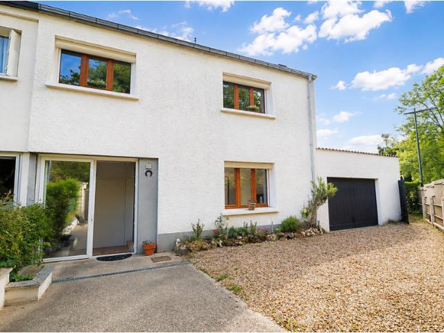 Maison 6 pièces 104 m²