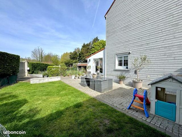 Maison 6 pièces 105 m²