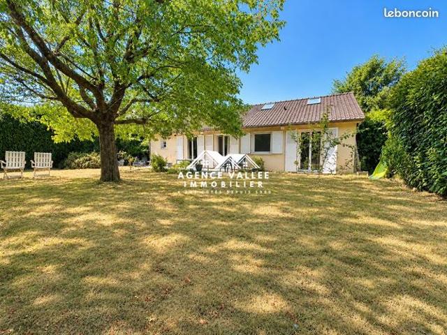 Maison 6 pièces 105 m²