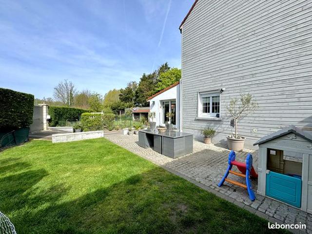 Maison 6 pièces 105 m²