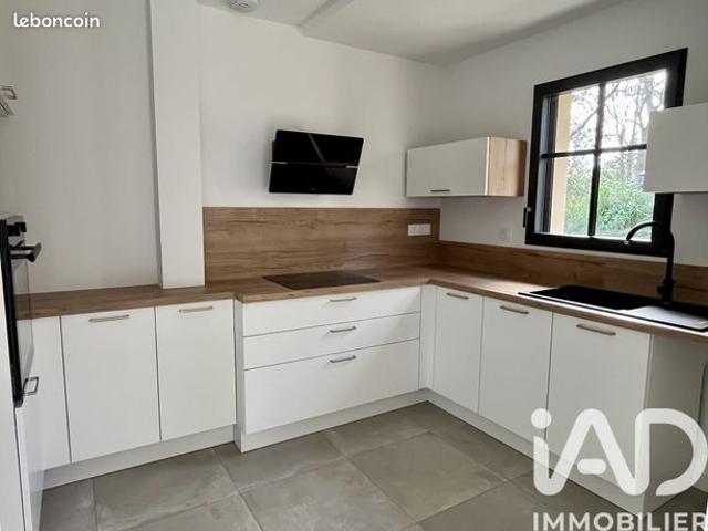 Maison 6 pièces 105 m²