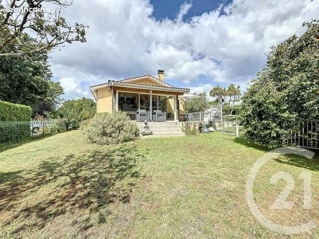 Maison 6 pièces 105 m²