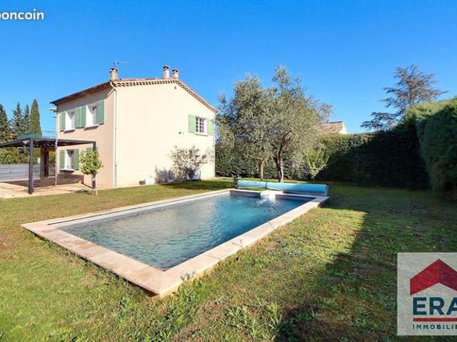 Maison 6 pièces 105 m²